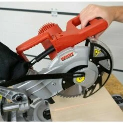 Hecht 828 Scie à Onglet 1800 W Mini Scie Circulaire Avec Laser 4900tr/min 11,2kg 10 Hecht 828 Scie à Onglet 1800 W Mini Scie Circulaire Avec Laser 4900tr/min 11,2kg -Scie électrique stationnaire Soldes 53347065 4