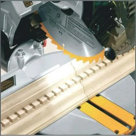 DEWALT Scie à Onglets Radiale Ø 216 Mm DWS 777 5 DEWALT Scie à Onglets Radiale Ø 216 Mm DWS 777 – Image 3